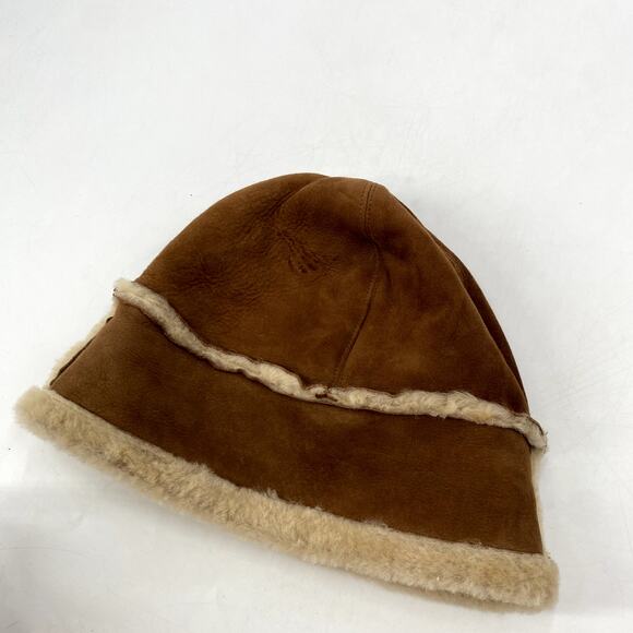 L.L. Bean vintage Sherpa lined suede beanie - Picture 6 of 6